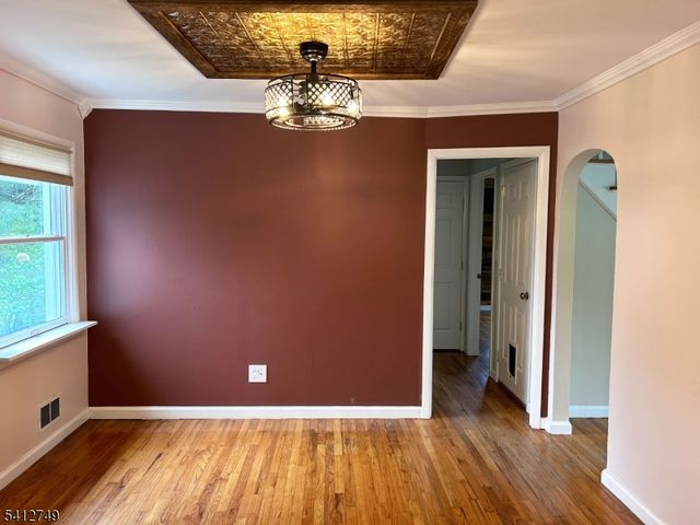 3 Ridgeview Rd, Newton Town, NJ 07860