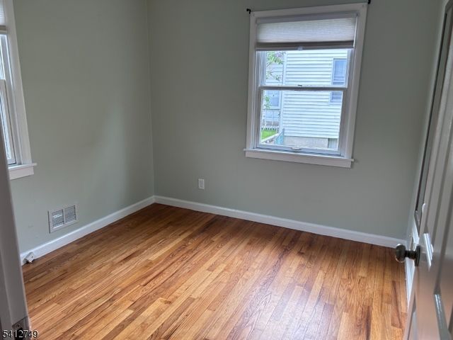 3 Ridgeview Rd, Newton Town, NJ 07860