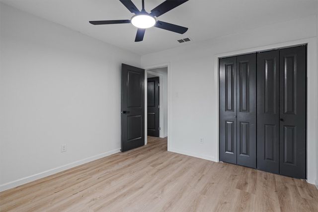 1700 Deep Wood DR, Round Rock, TX 78681