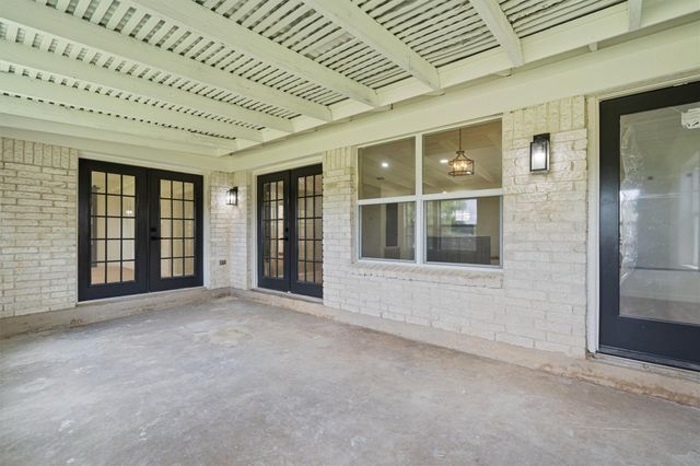 1700 Deep Wood DR, Round Rock, TX 78681