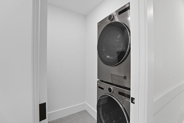 2 Mariner Way, Nantucket, MA 02554