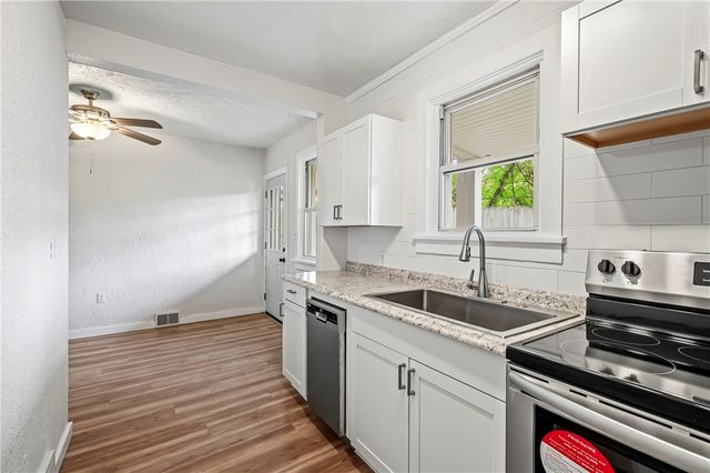 7324 Schley Ave, Swissvale, PA 15218
