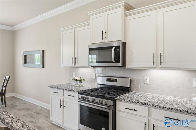 9026 Mountain Preserve Boulevard, Gurley, AL 35748