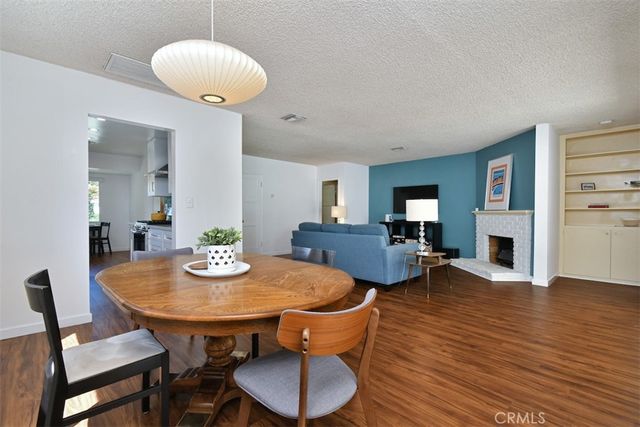 5822 Norwich Ave., Sherman Oaks, CA 91411