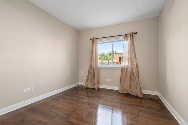 3240 N Manor Drive 130, Lansing, IL 60438