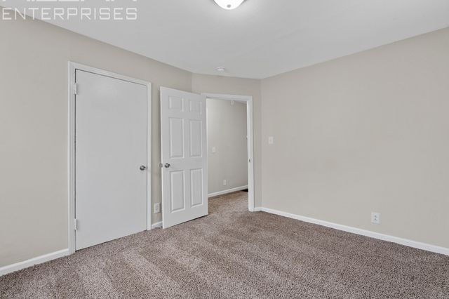 106 Valley View Cir, Clarksville, TN 37040