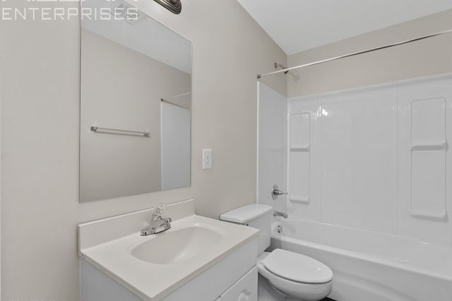 106 Valley View Cir, Clarksville, TN 37040