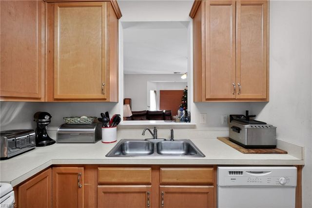 3000 Peppers PT, Toano, VA 23168