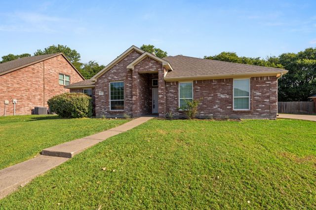 217 Richard Lane, Red Oak, TX 75154