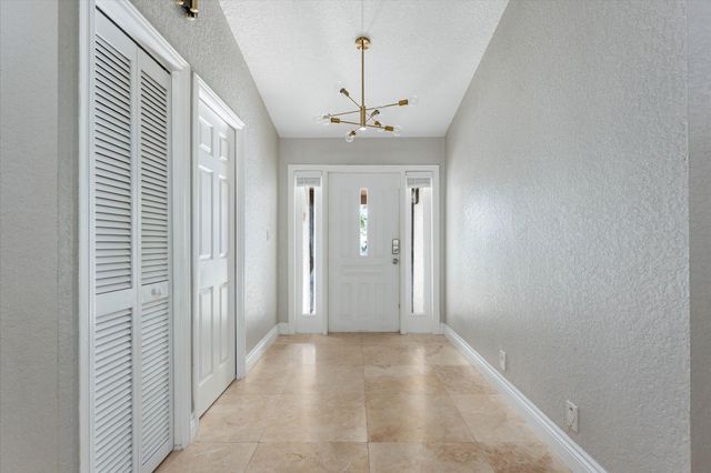 1598 SW 5th Avenue, Boca Raton, FL 33432