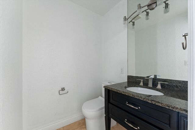 1598 SW 5th Avenue, Boca Raton, FL 33432
