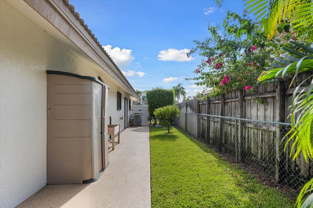 1598 SW 5th Avenue, Boca Raton, FL 33432