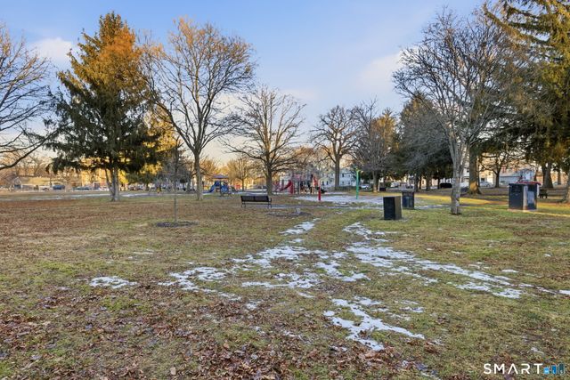 55 Walnut Street APT 8, New Haven, CT 06511