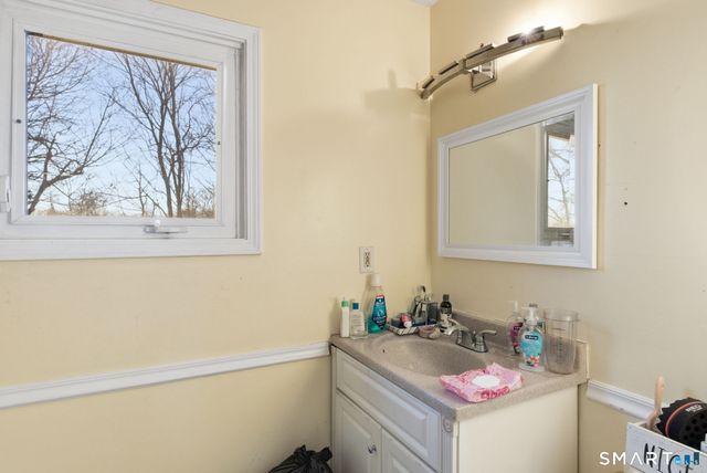 55 Walnut Street APT 8, New Haven, CT 06511