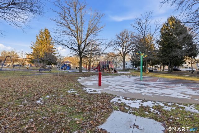 55 Walnut Street APT 8, New Haven, CT 06511