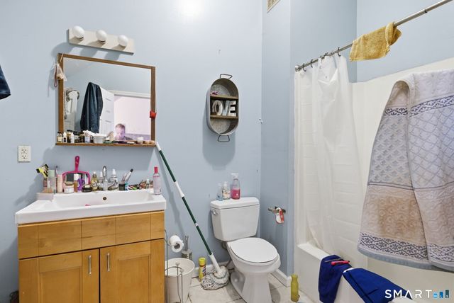 55 Walnut Street APT 8, New Haven, CT 06511