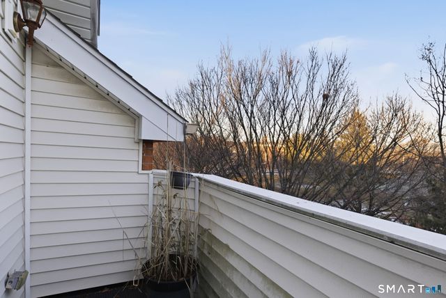 55 Walnut Street APT 8, New Haven, CT 06511