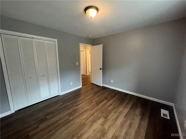 455 30th, Tuscaloosa, AL 35401