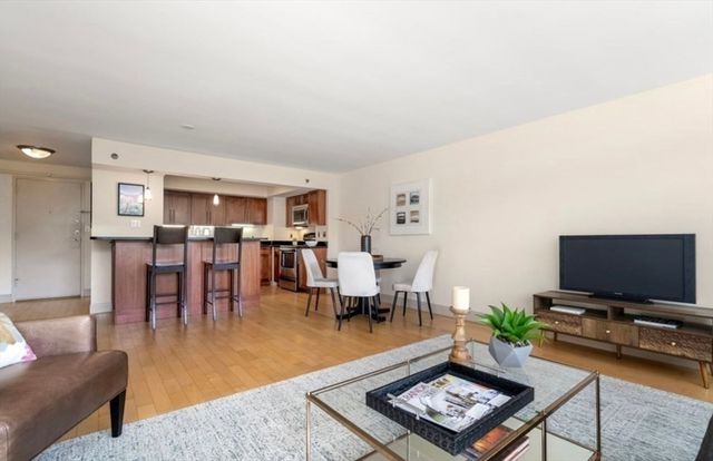 1600 Beacon Street 808, Brookline, MA 02446