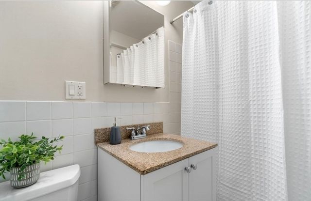 1600 Beacon Street 808, Brookline, MA 02446