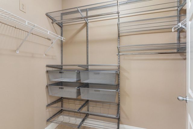 3102 Kings Road 1106, Dallas, TX 75219