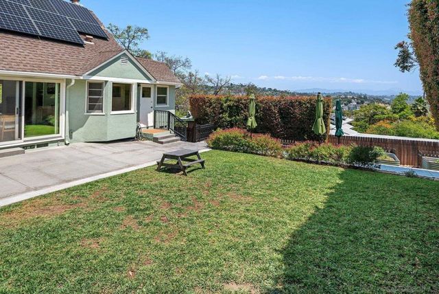 8865 Country Club Place, Spring Valley, CA 91977