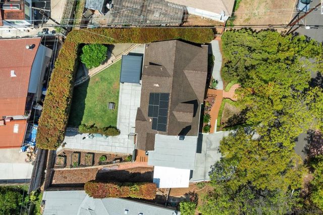 8865 Country Club Place, Spring Valley, CA 91977