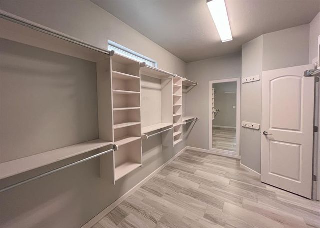 13601 Cobblestone Curve Road, Oklahoma City, OK 73142