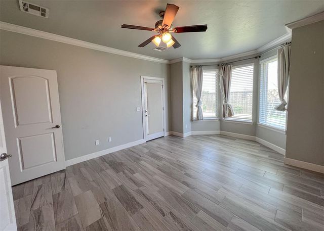 13601 Cobblestone Curve Road, Oklahoma City, OK 73142