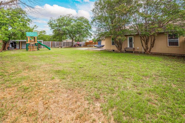 2001 Southside Drive, Brownwood, TX 76801