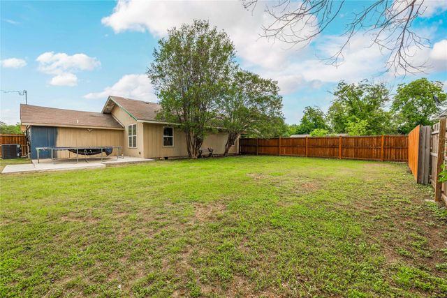 2001 Southside Drive, Brownwood, TX 76801