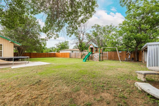 2001 Southside Drive, Brownwood, TX 76801