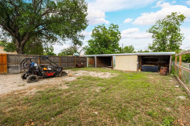 2001 Southside Drive, Brownwood, TX 76801