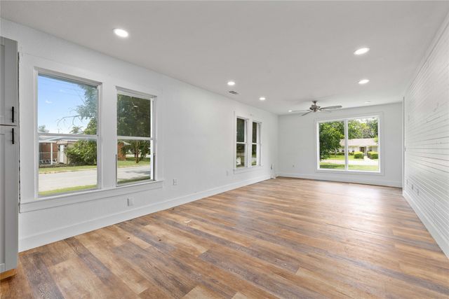 2001 Southside Drive, Brownwood, TX 76801