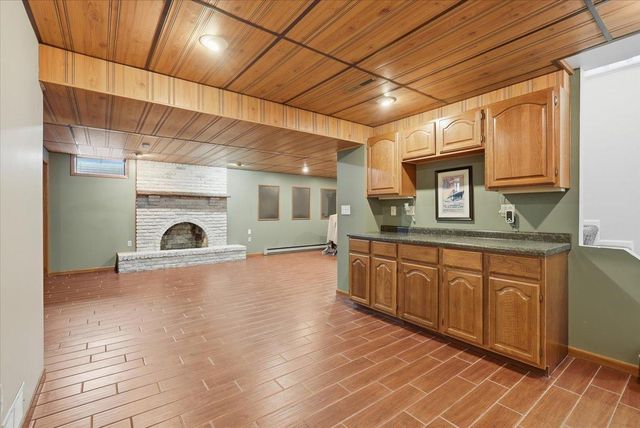 2602 Hawthorne Lane, Stillwater, MN 55082