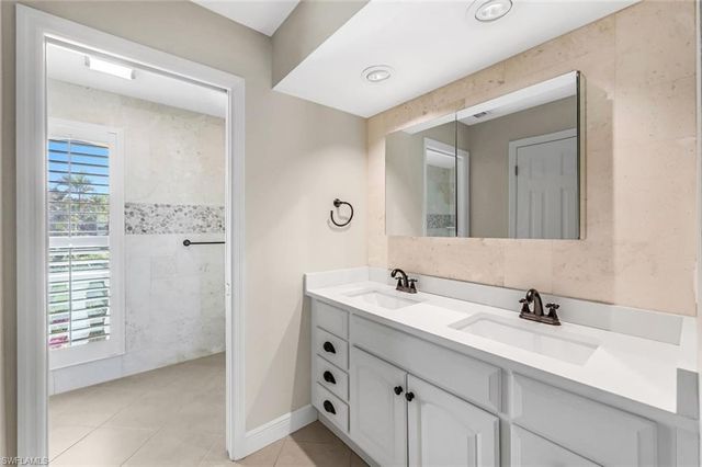 13750 McGregor BLVD, Fort Myers, FL 33919