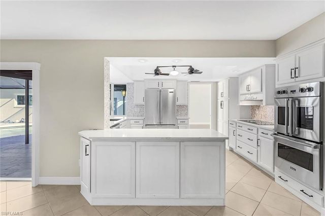 13750 McGregor BLVD, Fort Myers, FL 33919