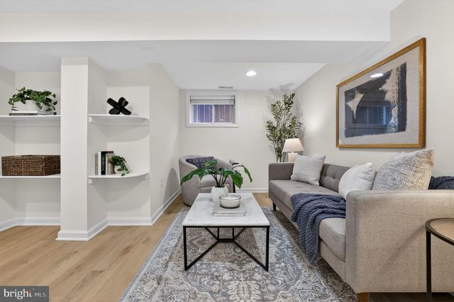 1236 RHODE ISLAND AVE NE, Washington, DC 20018