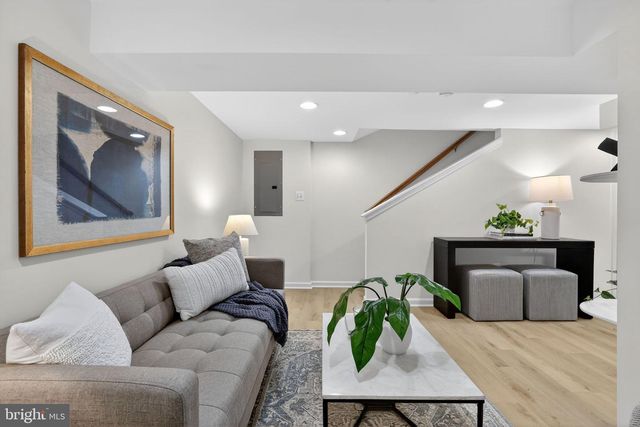 1236 RHODE ISLAND AVE NE, Washington, DC 20018