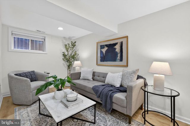 1236 RHODE ISLAND AVE NE, Washington, DC 20018