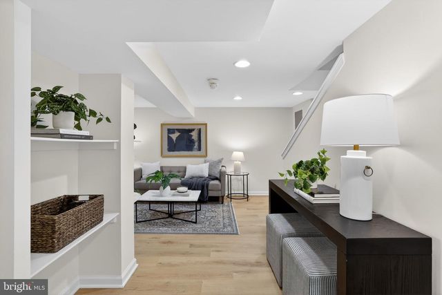 1236 RHODE ISLAND AVE NE, Washington, DC 20018