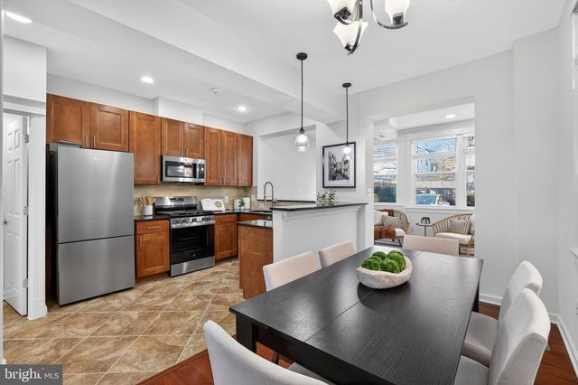 1236 RHODE ISLAND AVE NE, Washington, DC 20018