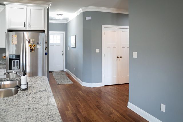 145 PAIGE ST, Waynesboro, VA 22980