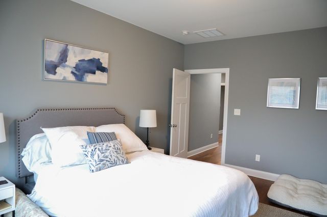 145 PAIGE ST, Waynesboro, VA 22980