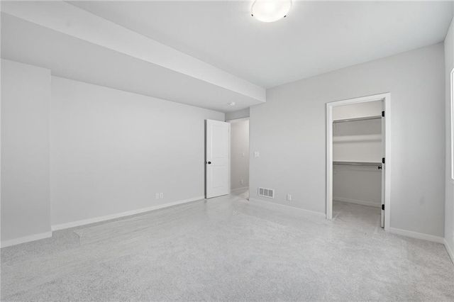 2127 NW killarney Lane, Lee's Summit, MO 64081