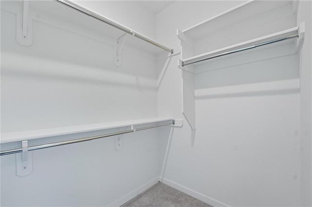 2127 NW killarney Lane, Lee's Summit, MO 64081