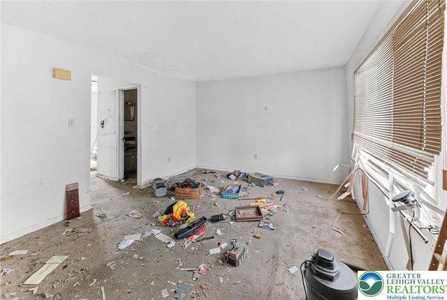 708 Cherokee Street, Bethlehem City, PA 18015