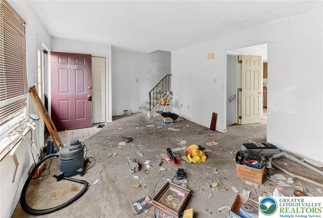 708 Cherokee Street, Bethlehem City, PA 18015