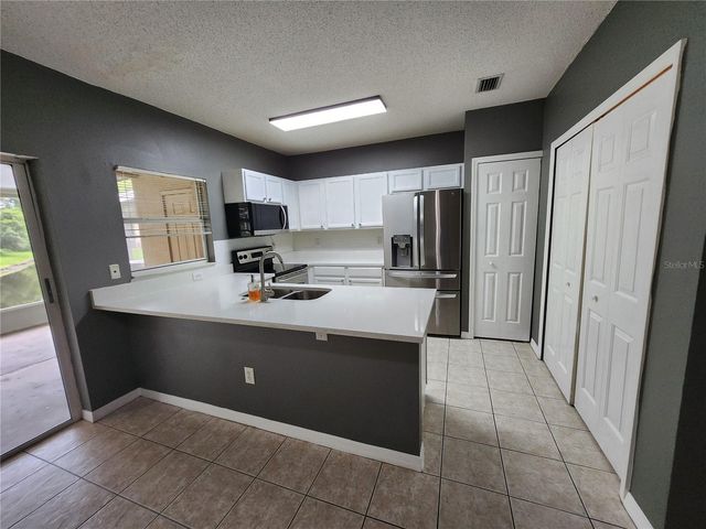 30151 BARNABY LANE, Wesley Chapel, FL 33543