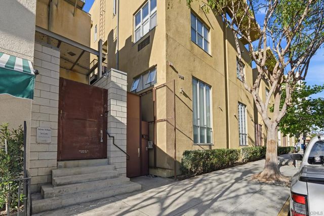 908 G St 17, San Diego, CA 92101